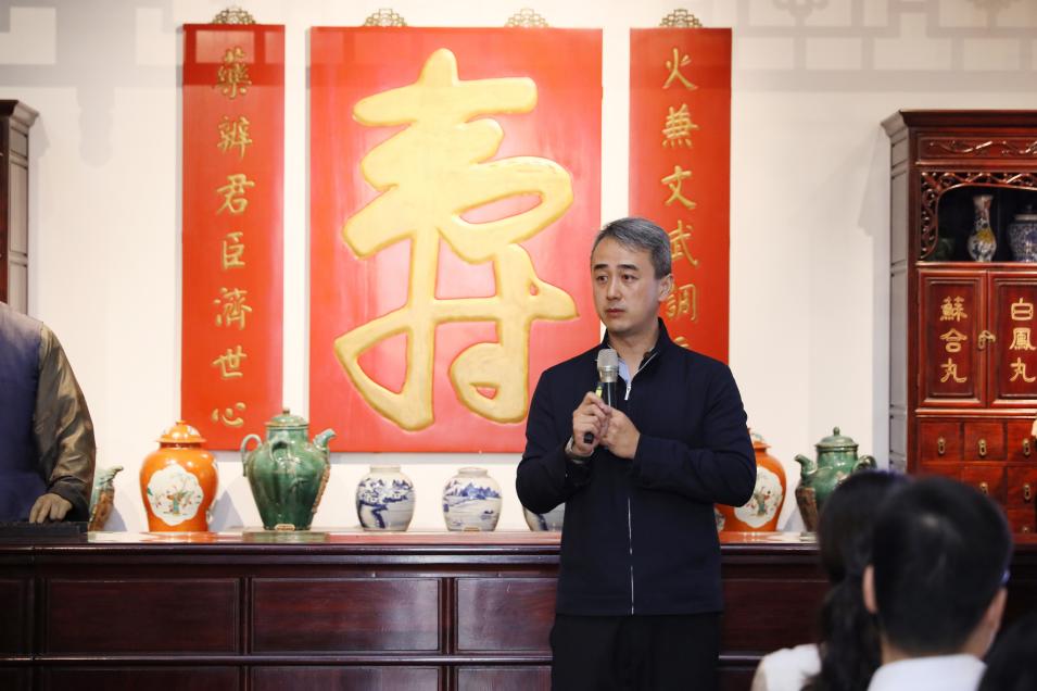 陈李济举办2025年意识形态宣传工作教育培训暨广州好新闻颁奖仪式